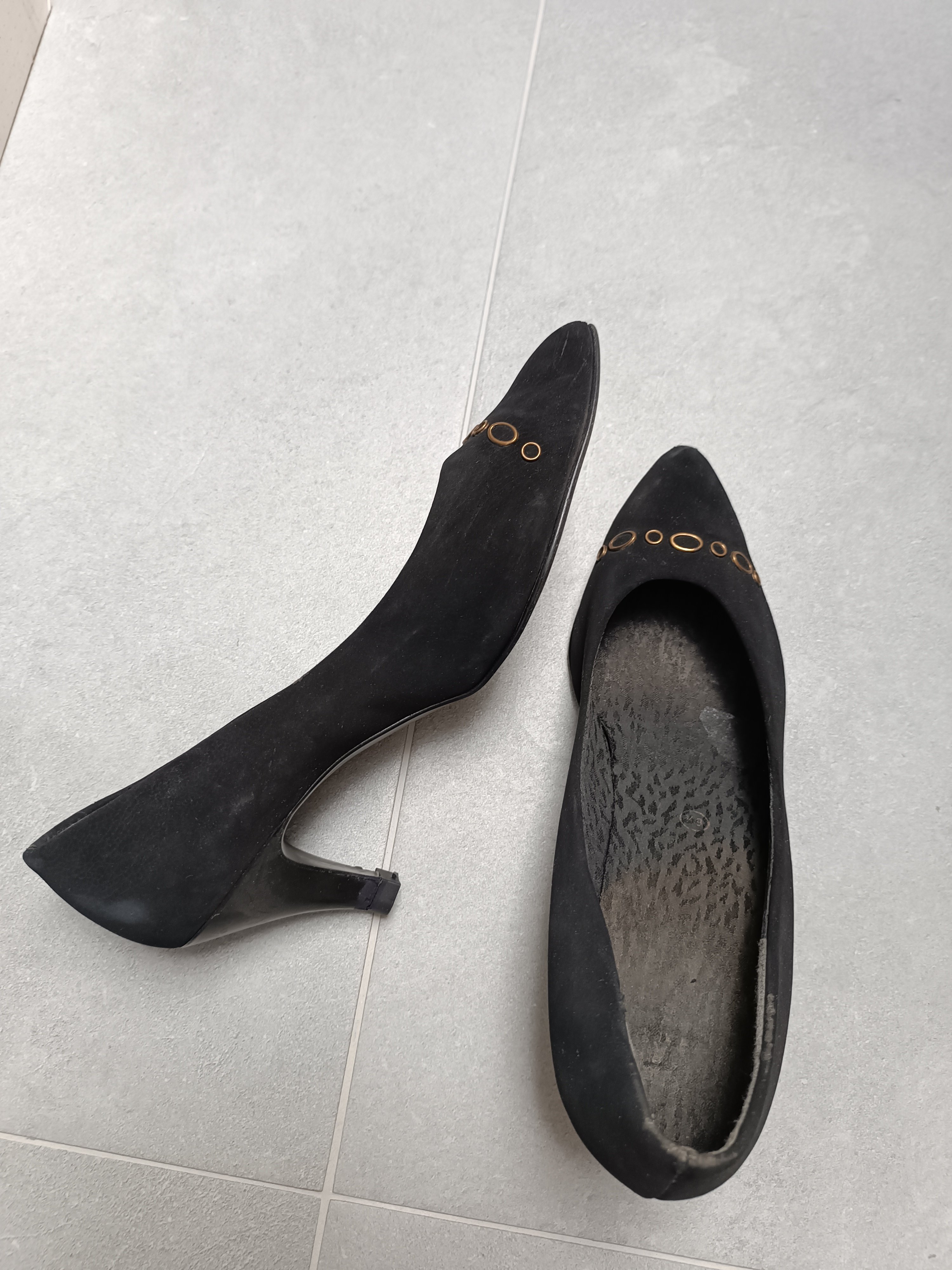 Buty 39-40 damskie, różne, używane ( stan 3-4)