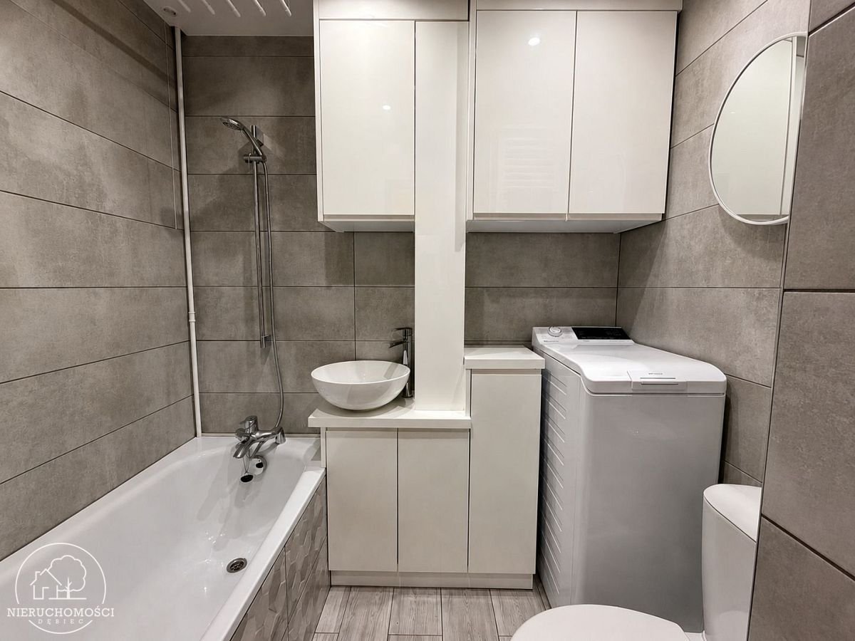 Mieszkanie dwupokojowe w okolicy SP10-3piętro-balkon-do wprowadzenia