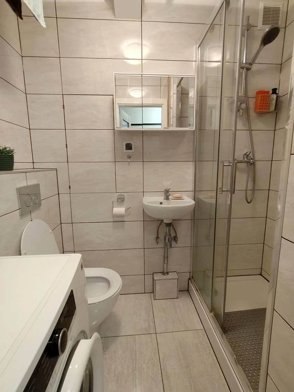 Sprzedam mieszkanie, ul. Różyckiego (Zabobrze) 2 pokoje, loggia, w super stanie