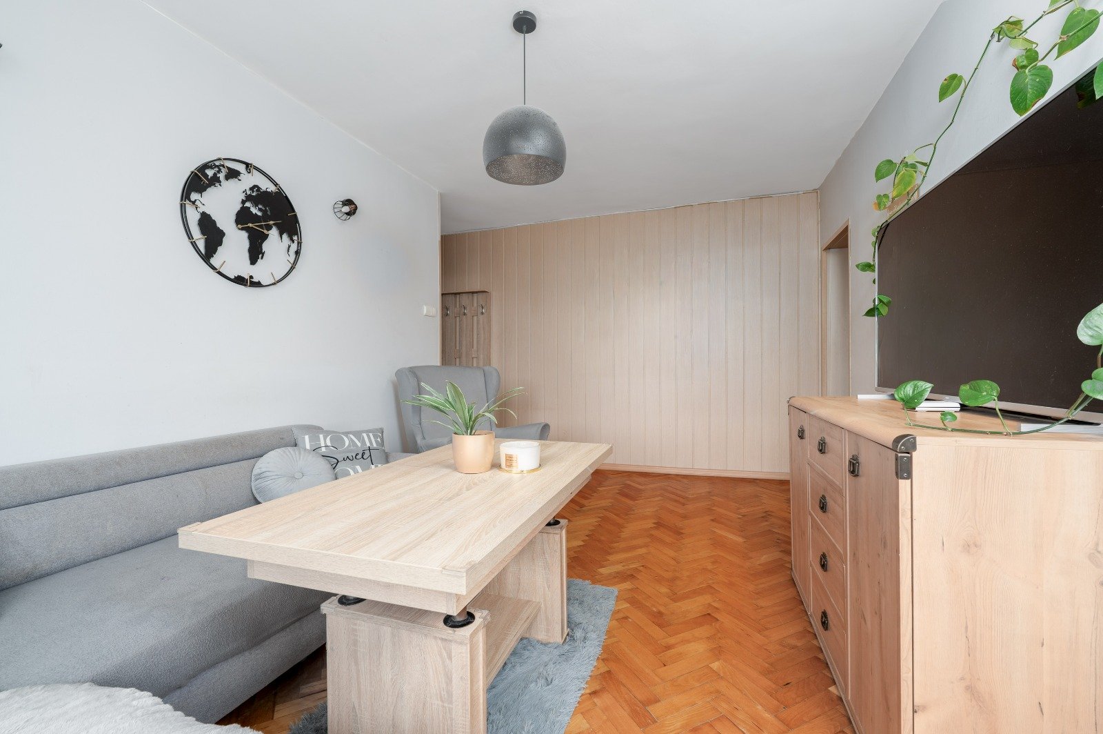 Sprzedam mieszkanie na Zabobrzu 50m2, dwie sypialnie, salon i balkon