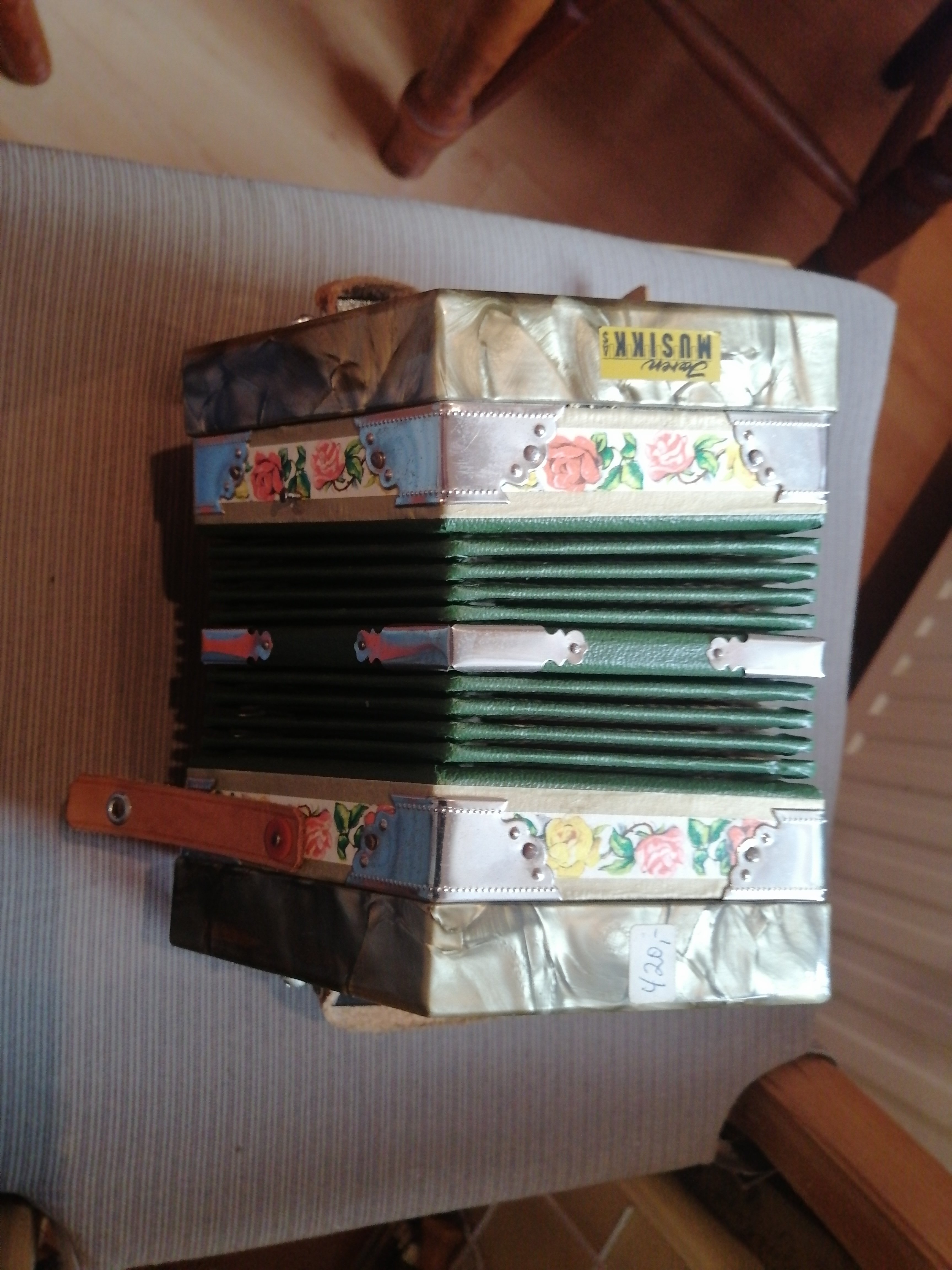 Harmonia niemieckiej firmy Scholer