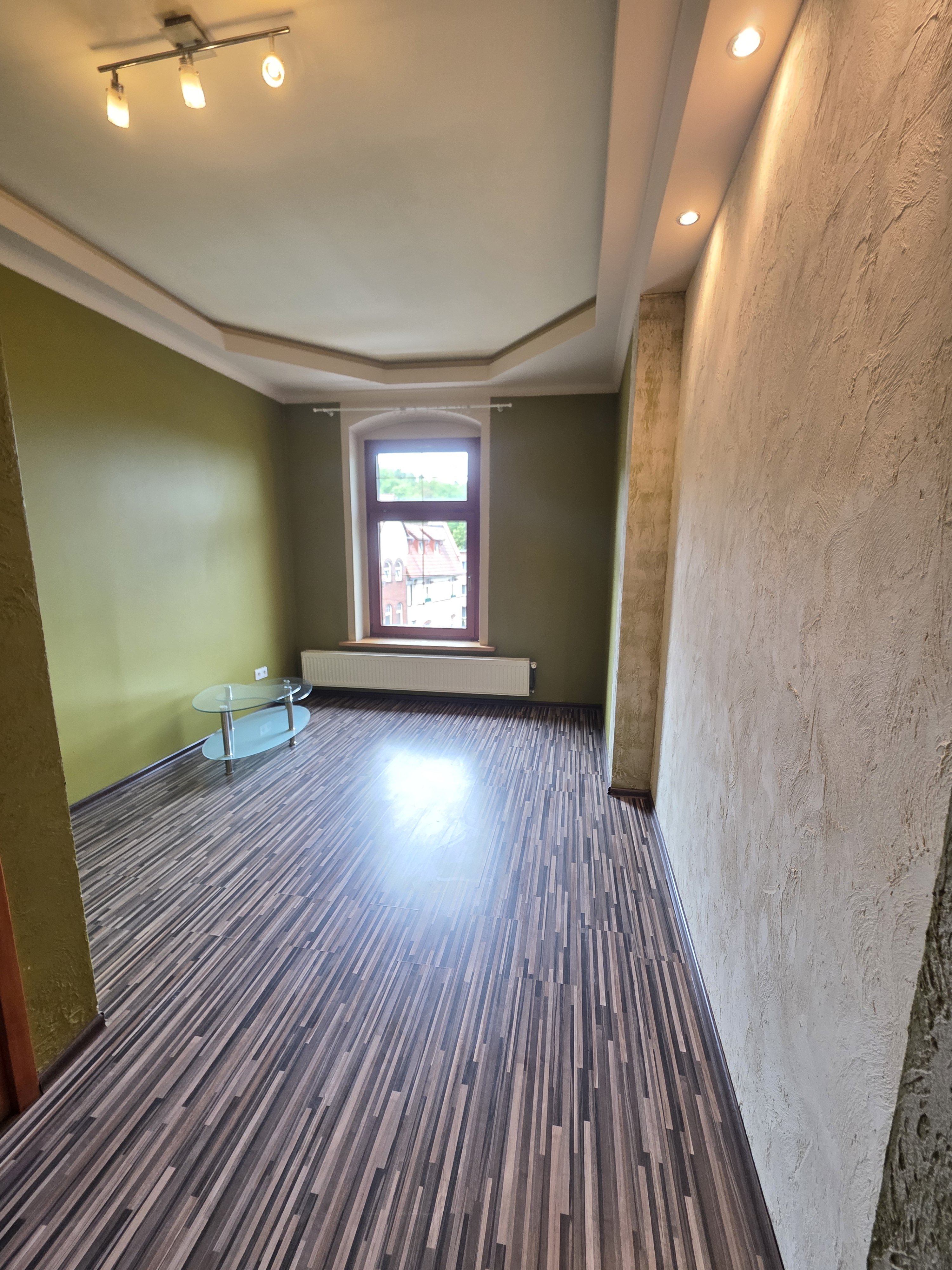 Duże 3 pokojowe mieszkanie w centrum 93m2 + dodatkowa przestrzeń, 3 piwnice