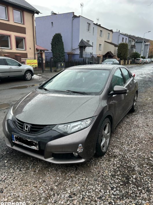 NA SPRZEDAŻ Honda Civic 1.8i-VTEC Comfort
