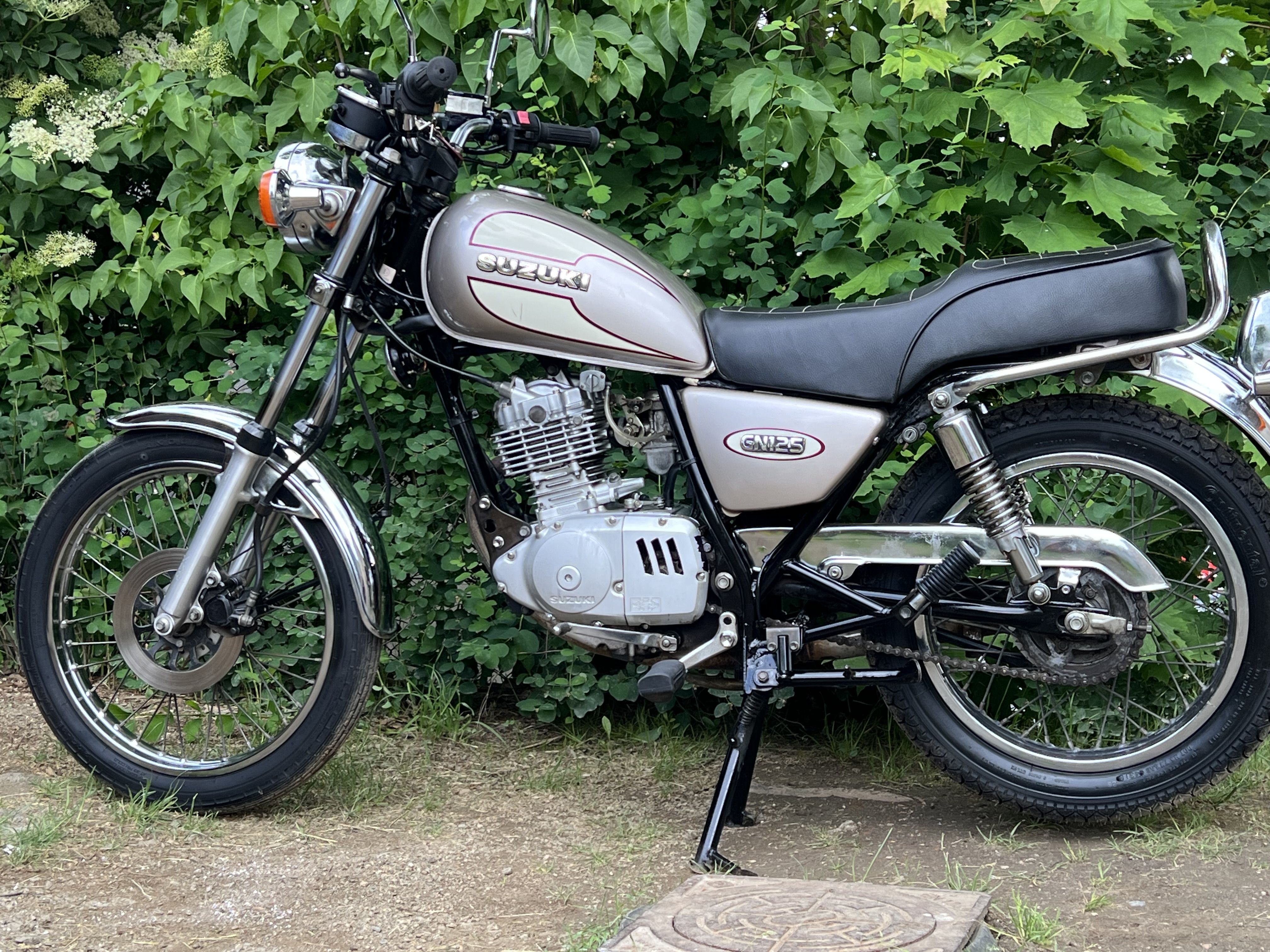 Suzuki GN 125 Sprowadzona 18 tyś km Klasyk