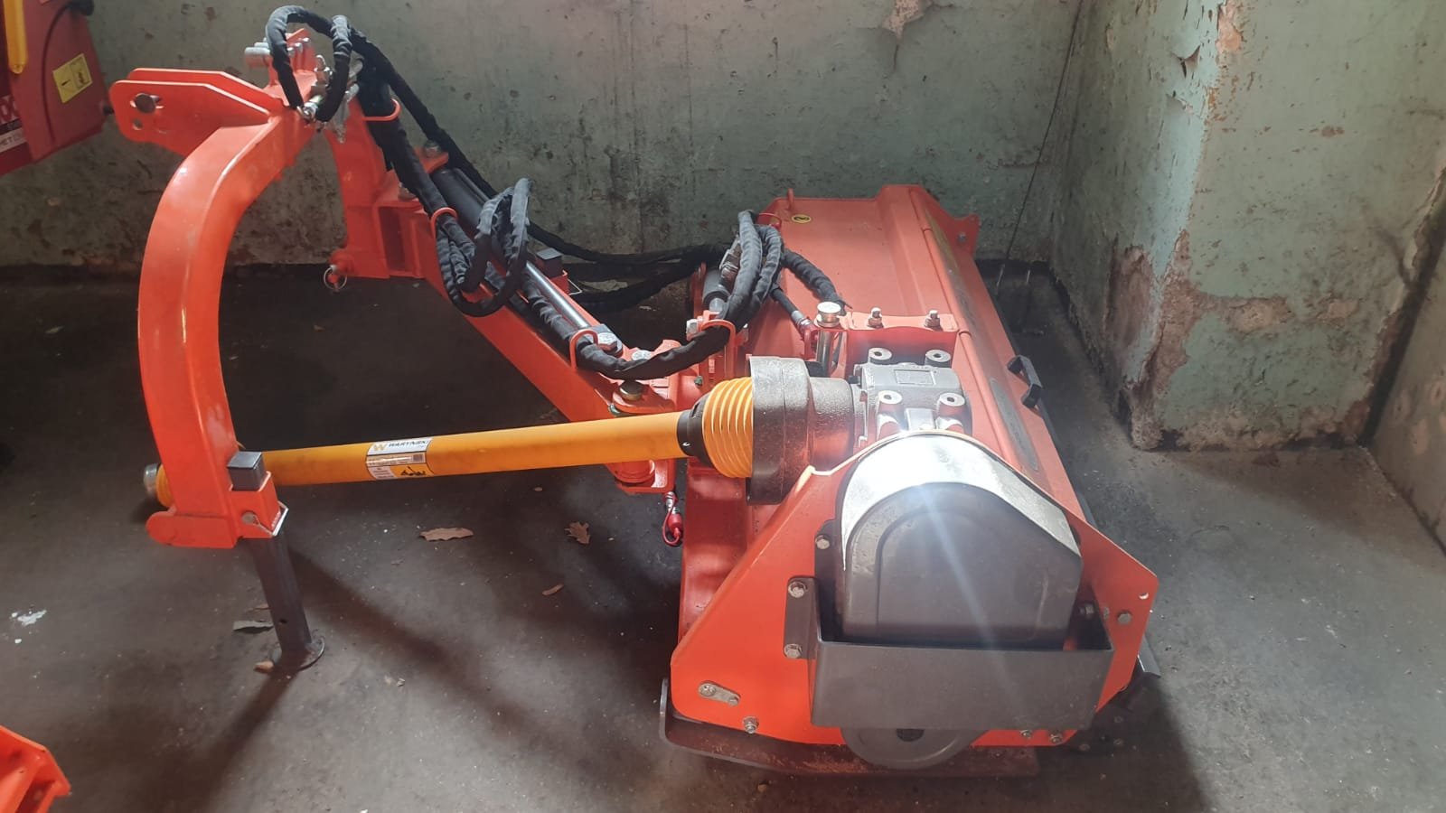 Ciągnik KOBOTA B2231 HST CAB wraz zosprzętem
