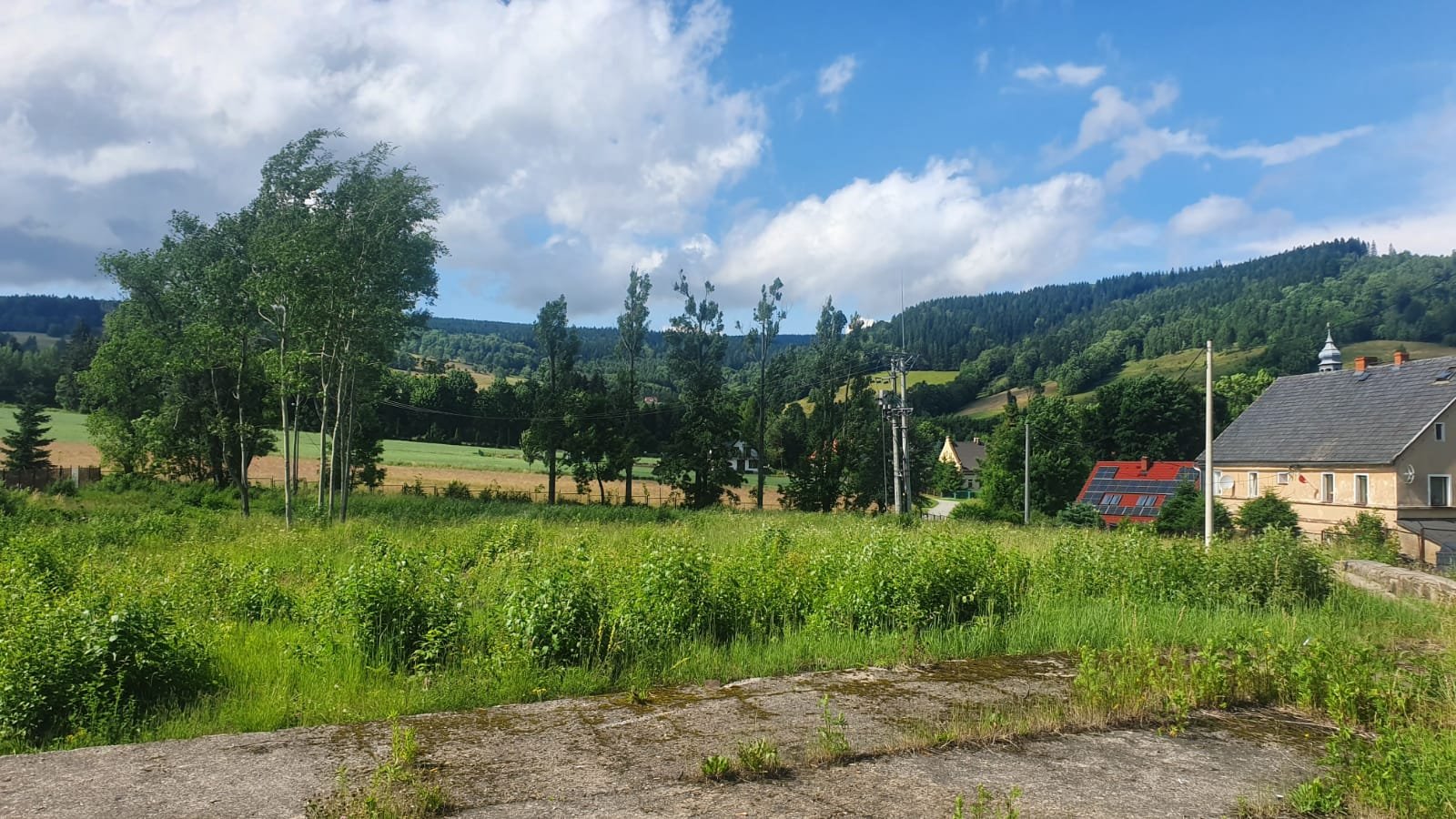 Działka Leszczyniec z widokami