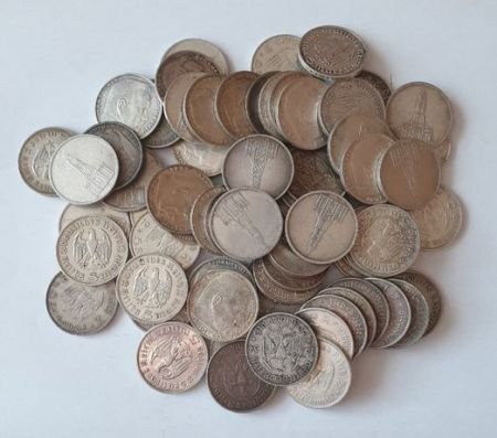 Kupię MONETY kolekcje monet srebrne,złote,okolicznościowe oraz ANTYKI,MILITARIA kontakt 694972047