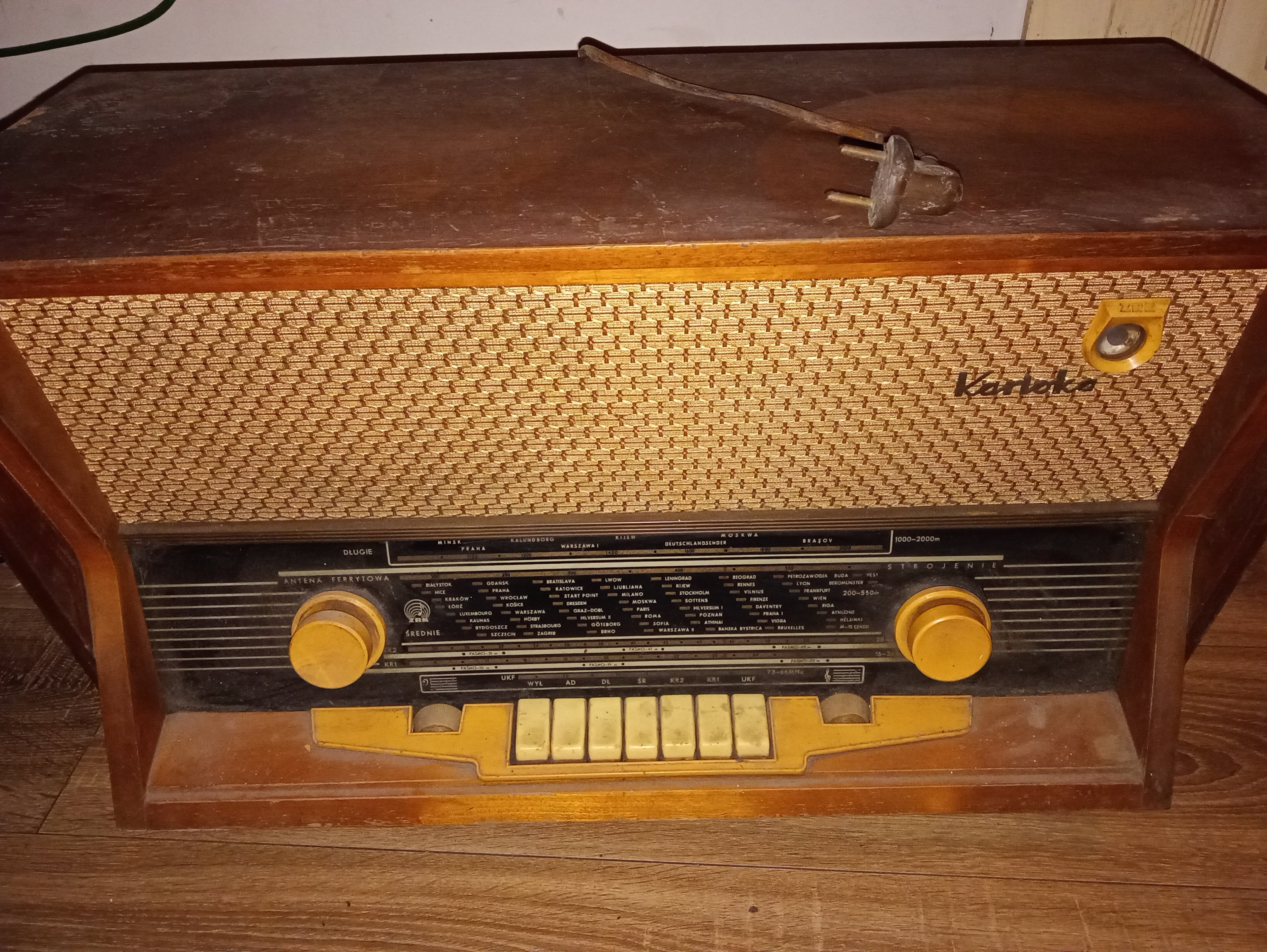 Sprzedam Radio lampowe Karioka