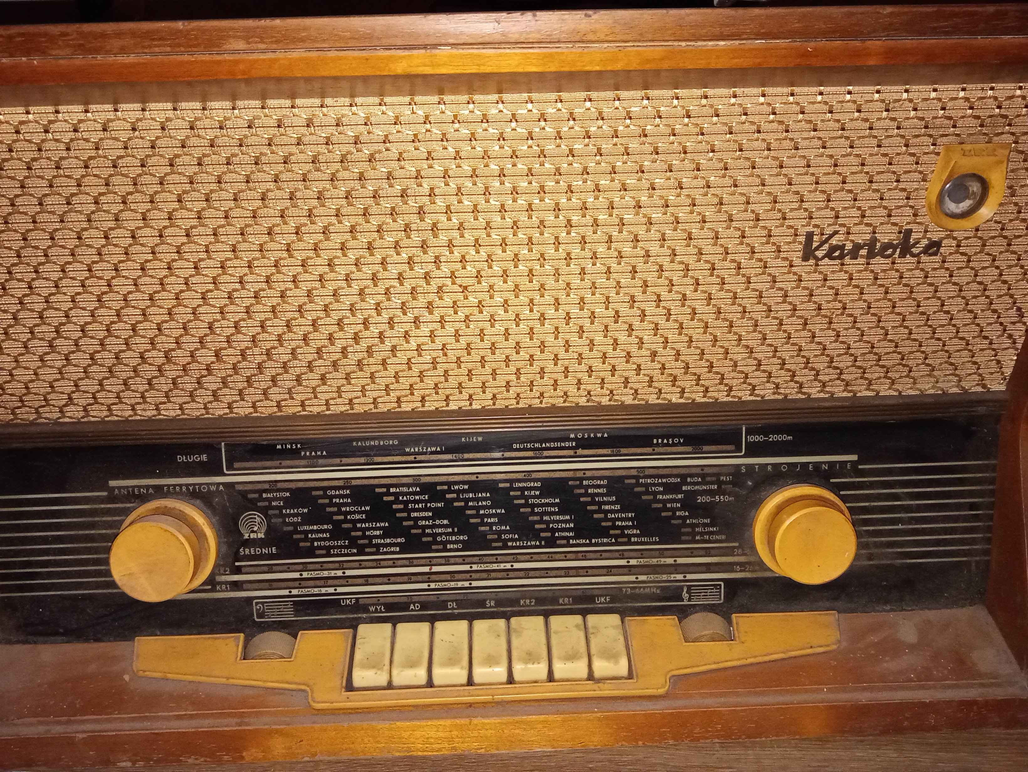 Sprzedam Radio lampowe Karioka