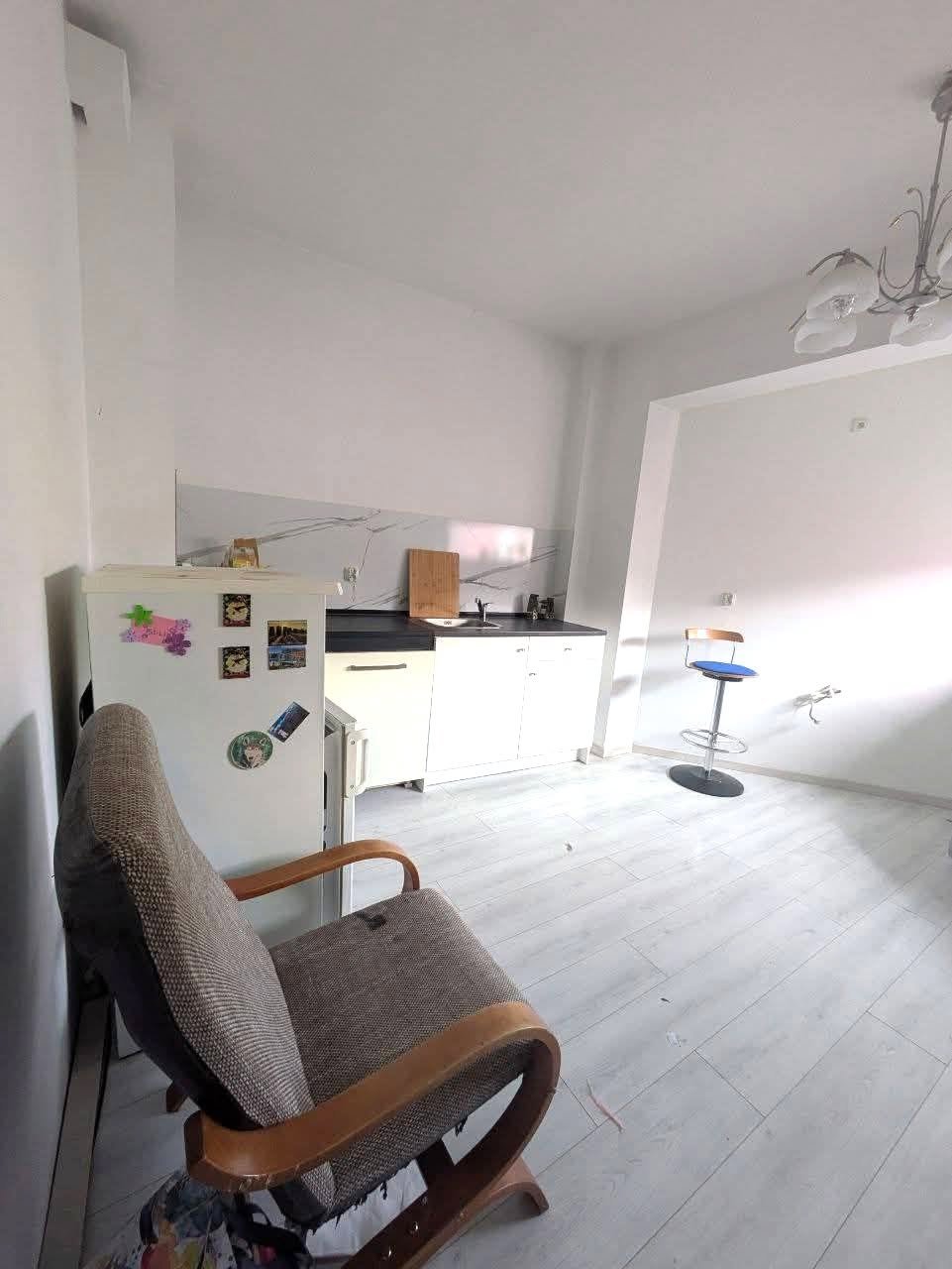 M2 w apartamentowcu z 2016 roku