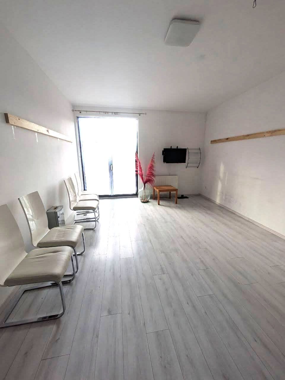 M2 w apartamentowcu z 2016 roku