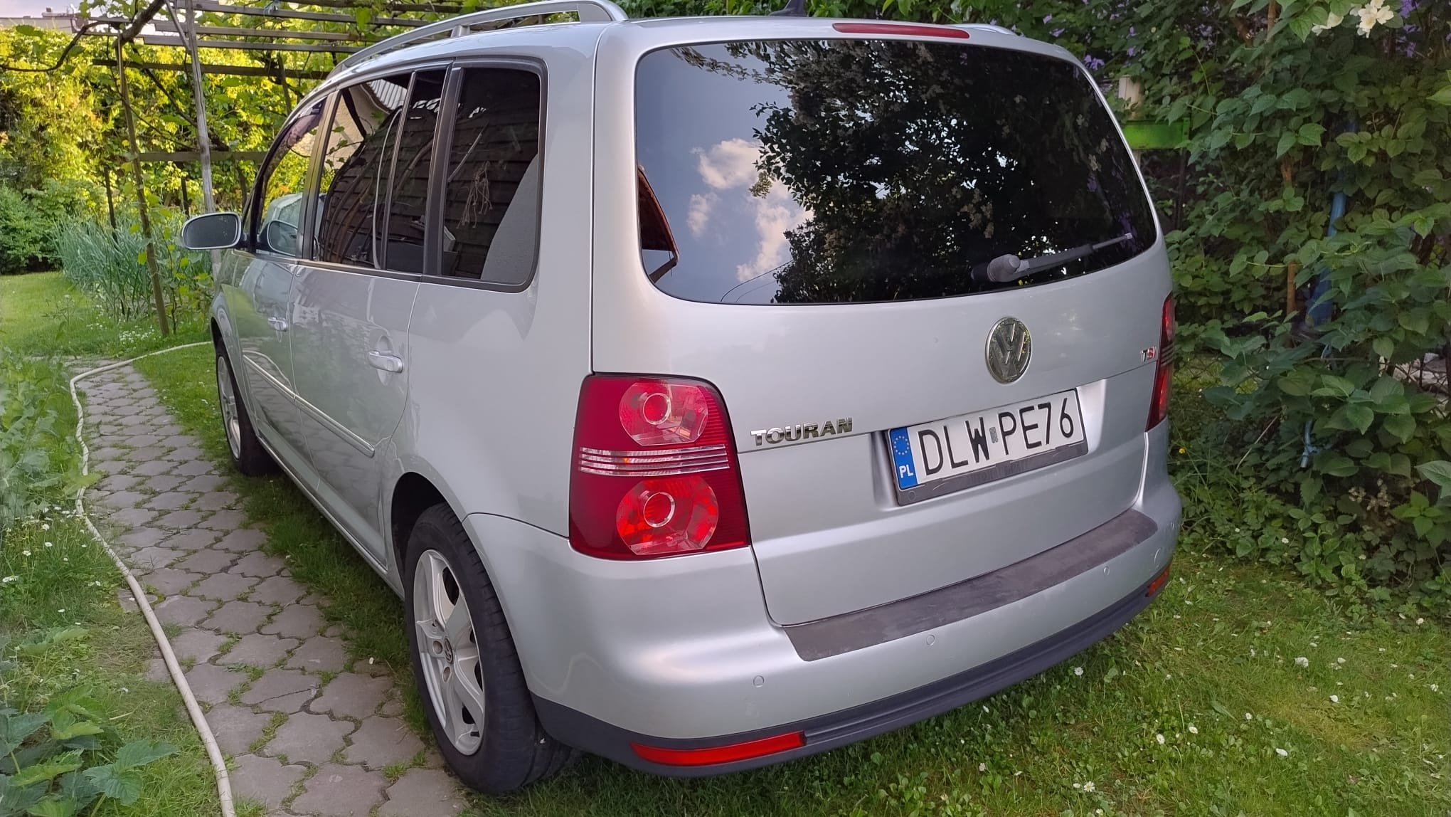 Volkswagen Touran - Automat - 2009 rok - 170 KM