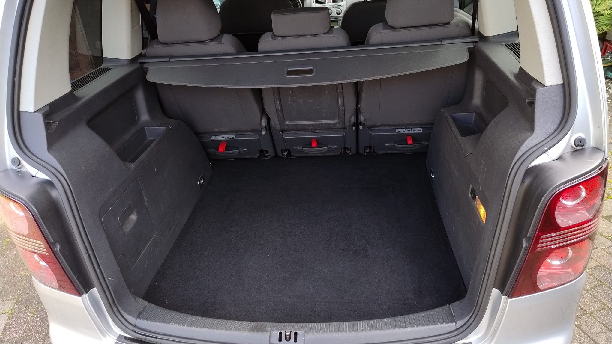 Volkswagen Touran - Automat - 2009 rok - 170 KM