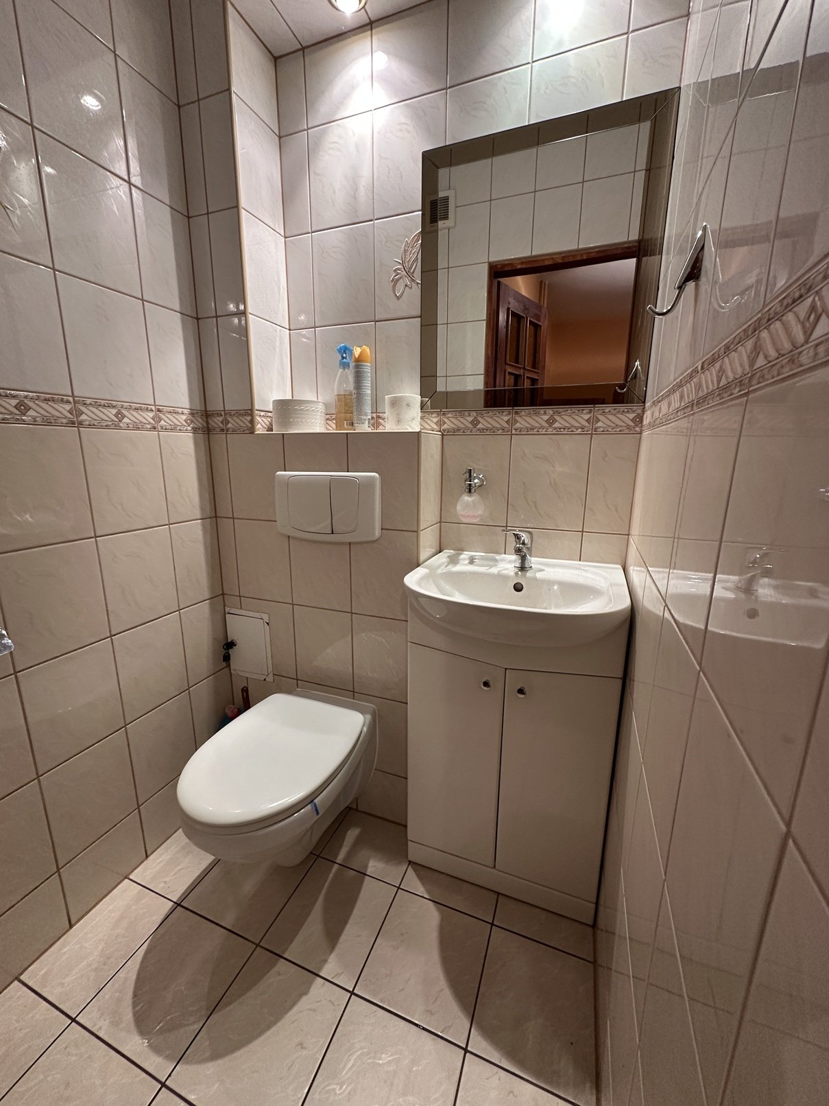 Interesujący dom w Sobieszowie pow. całkowita około 220m2-działka 457m2