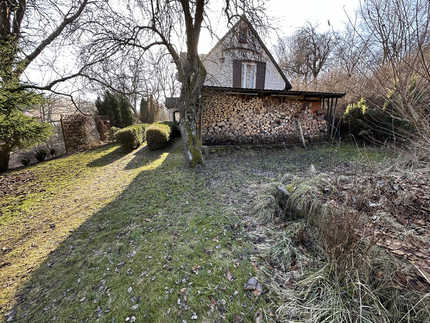 Dziwiszów dom "a la Dworek" z garażem- pow. około 120m2, działka 1200m2