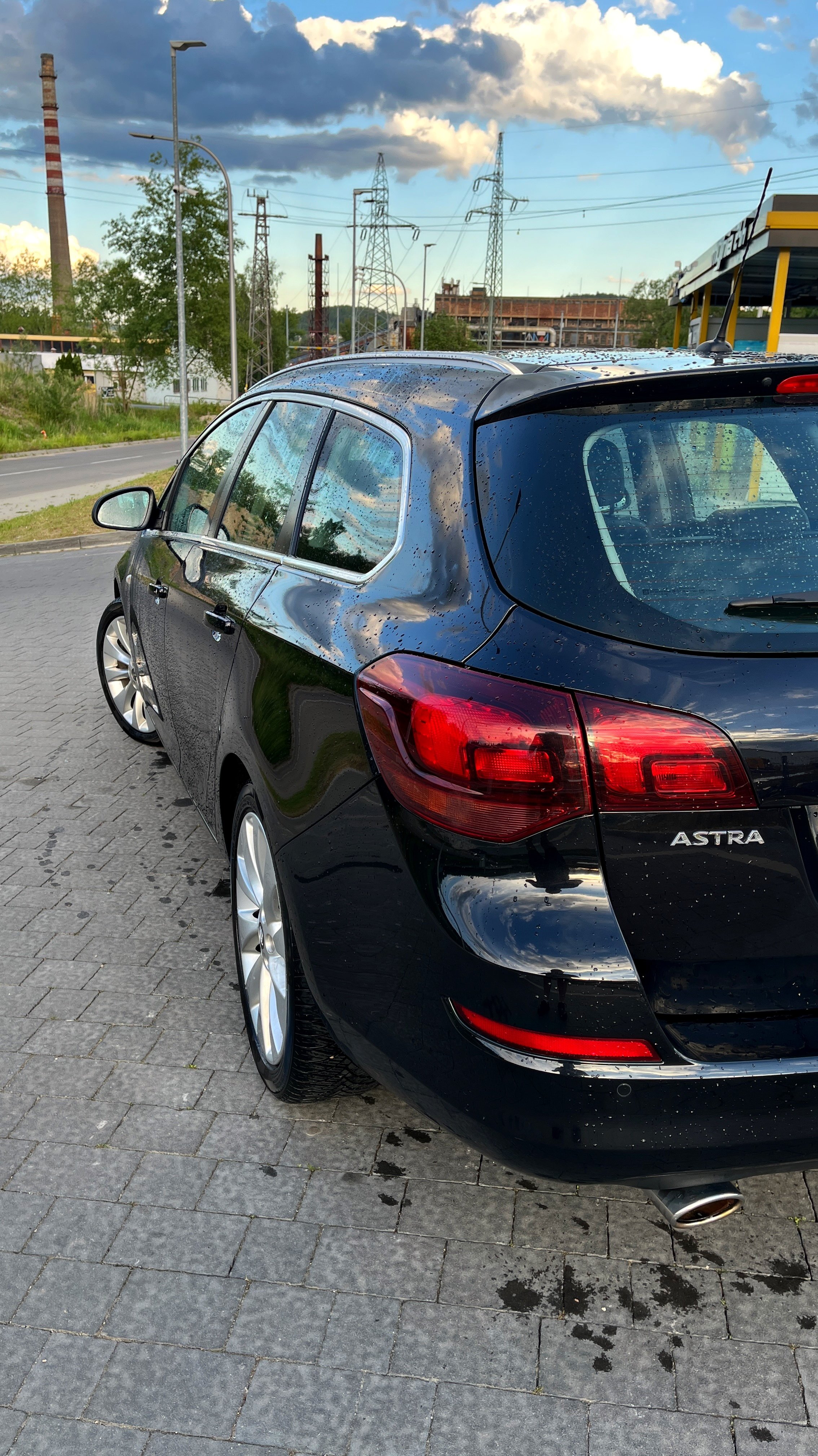 Opel Astra 1.4 Turbo Benzyna 140KM przebieg: 194600