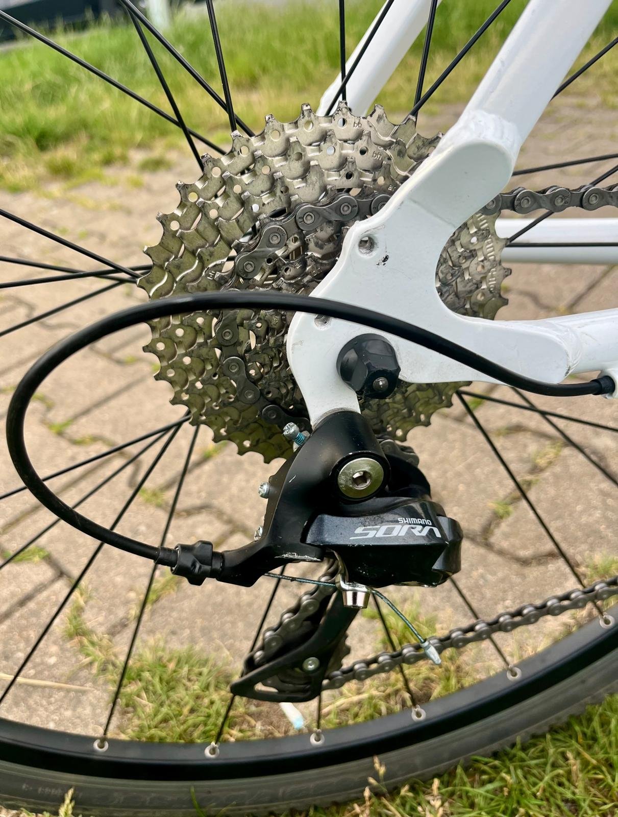 Triban Women Sora S – Shimano Sora 2x9 – korba 46/30 – kaseta 14-36