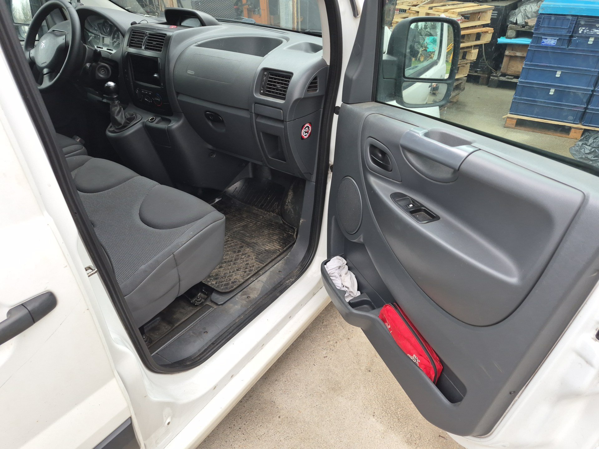 Peugeot Expert Scudo Jumpy Long 2.0 HDI Klima VAT-1 1200kg ładowności 250cm paka - prywatny