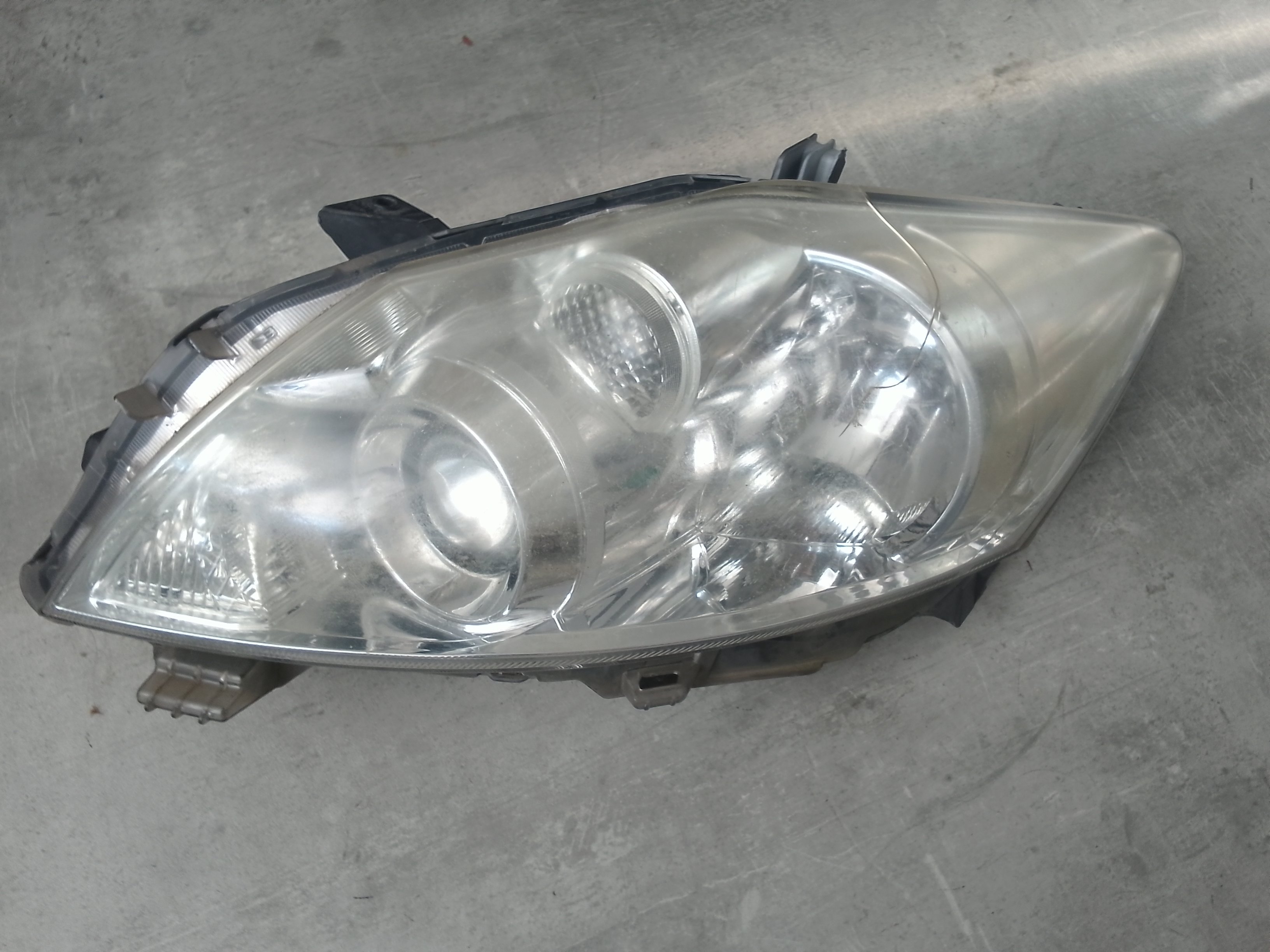 Auris lampa