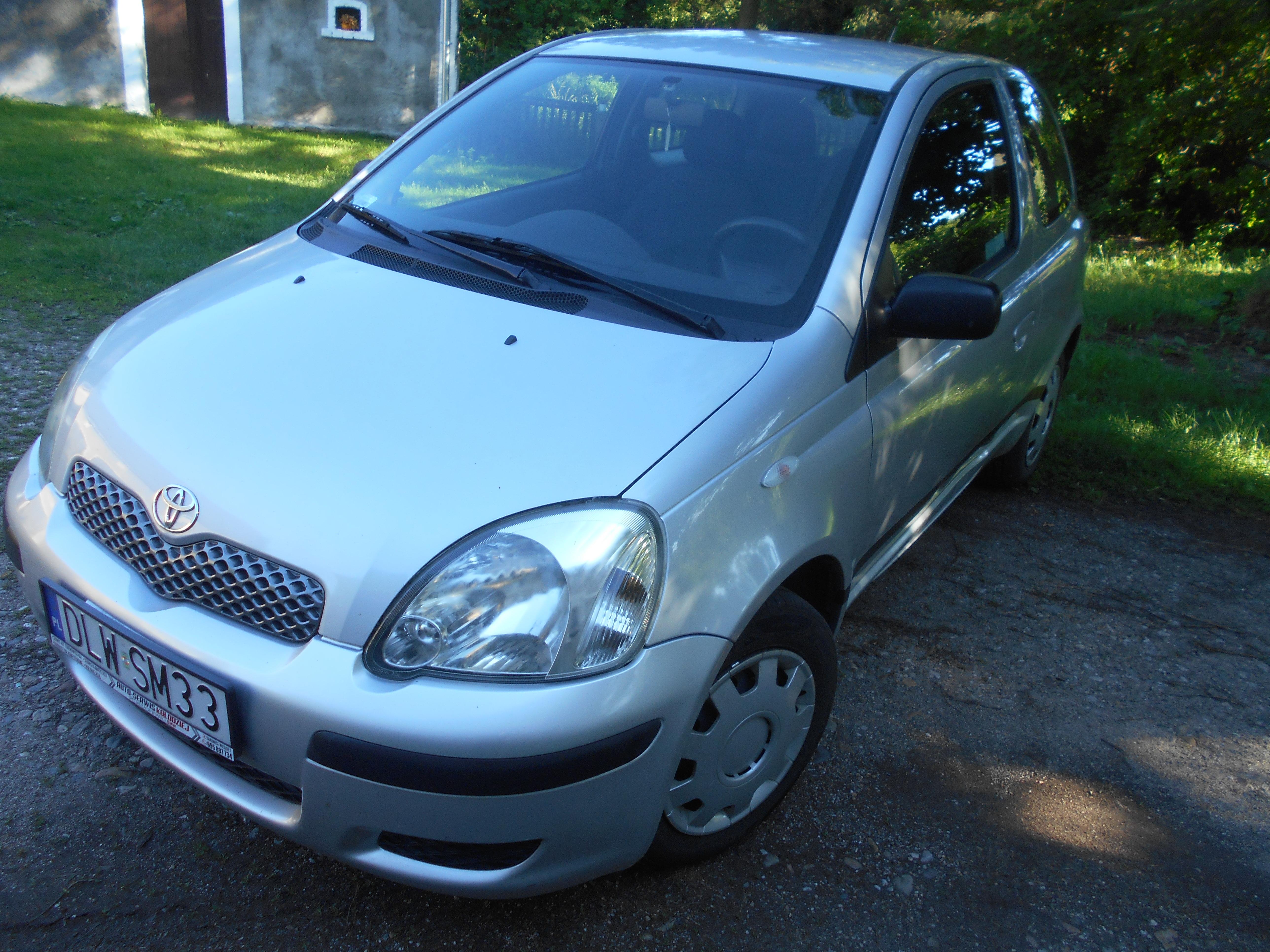 Toyota Yaris 1,3 benz z klimatyzacją 166 tyś km przebieg