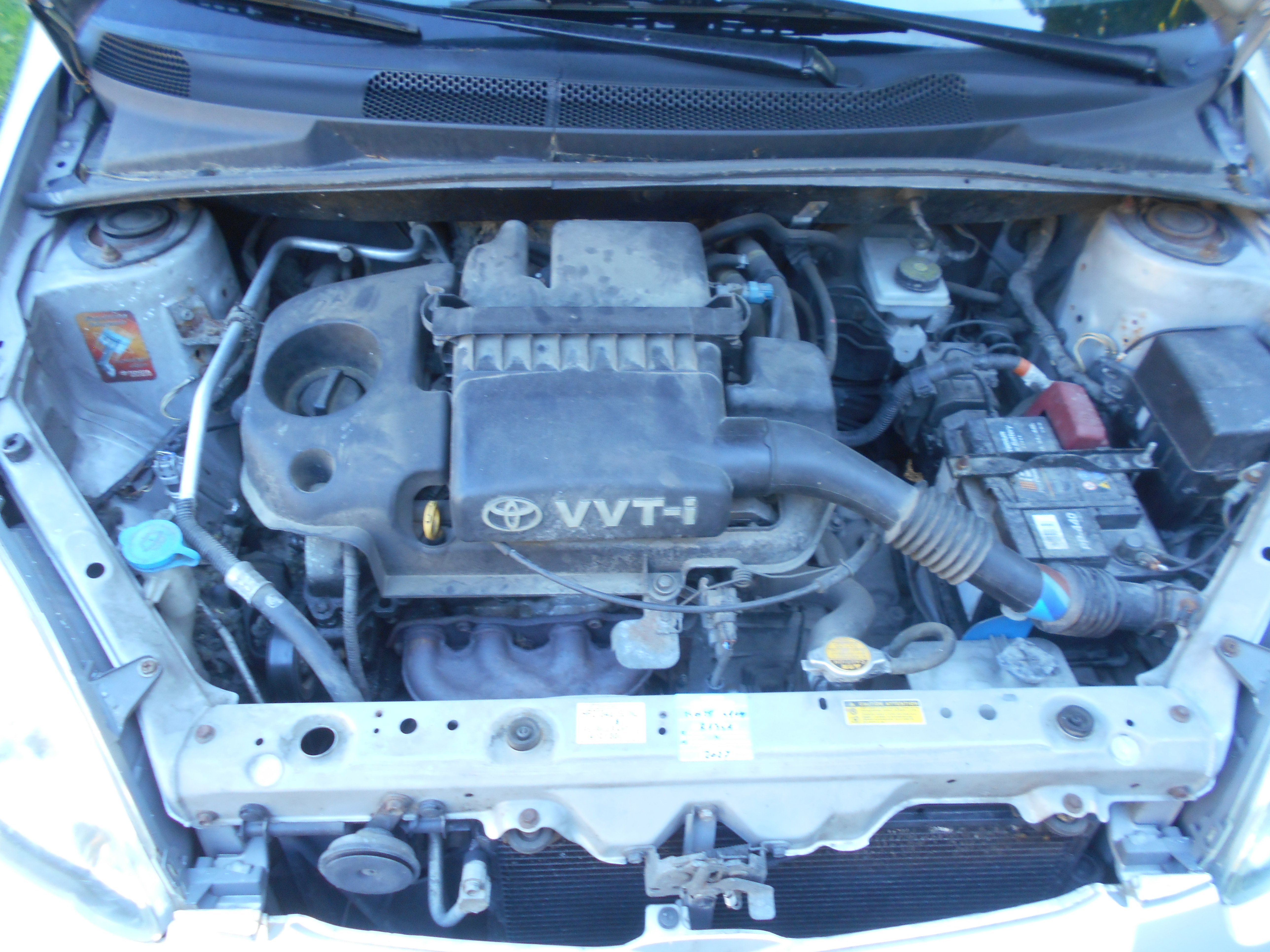 Toyota Yaris 1,3 benz z klimatyzacją 166 tyś km przebieg
