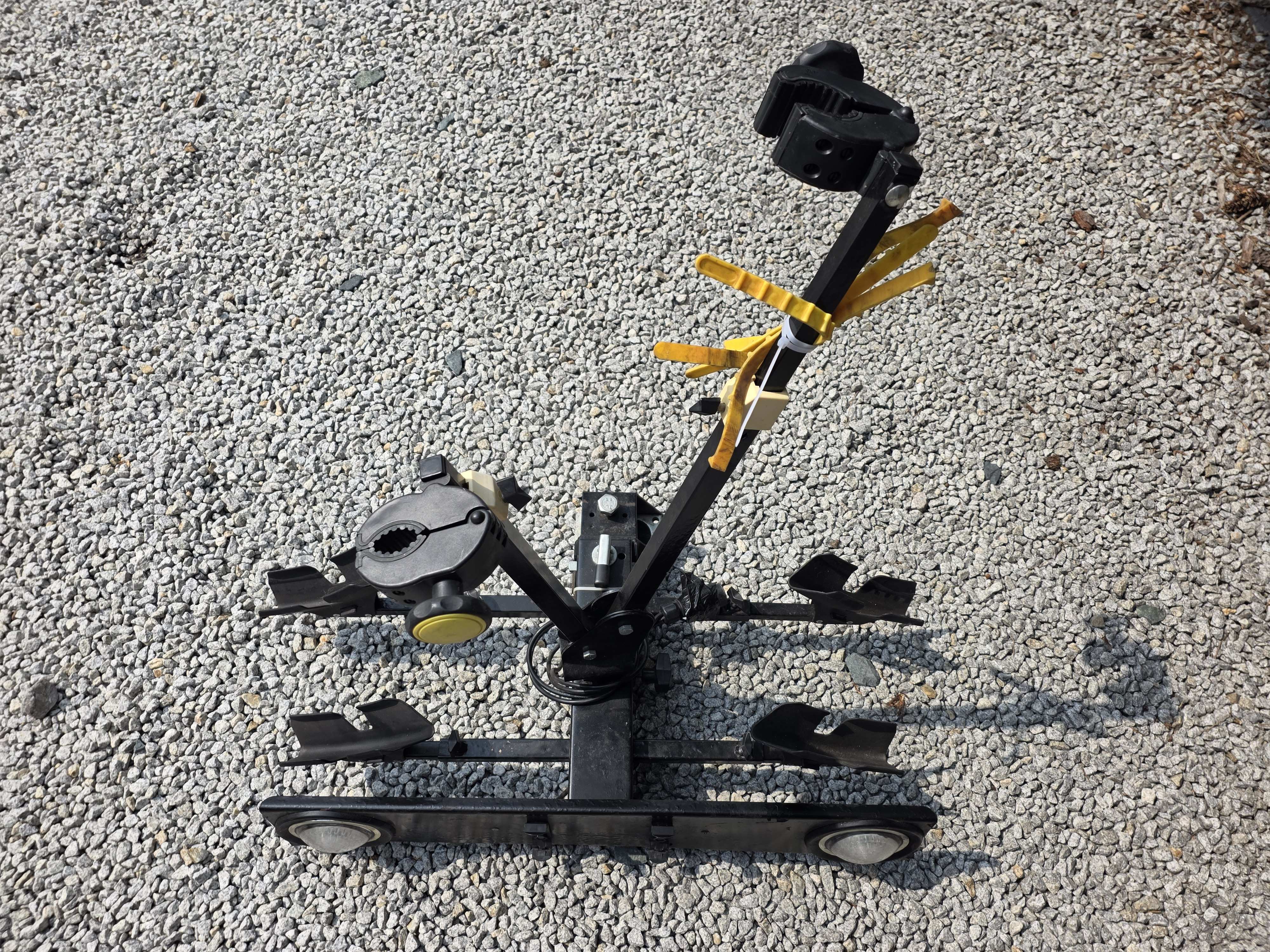 Bagażnik rowerowy ( uchylny ) na 2 rowery na hak-kompletny