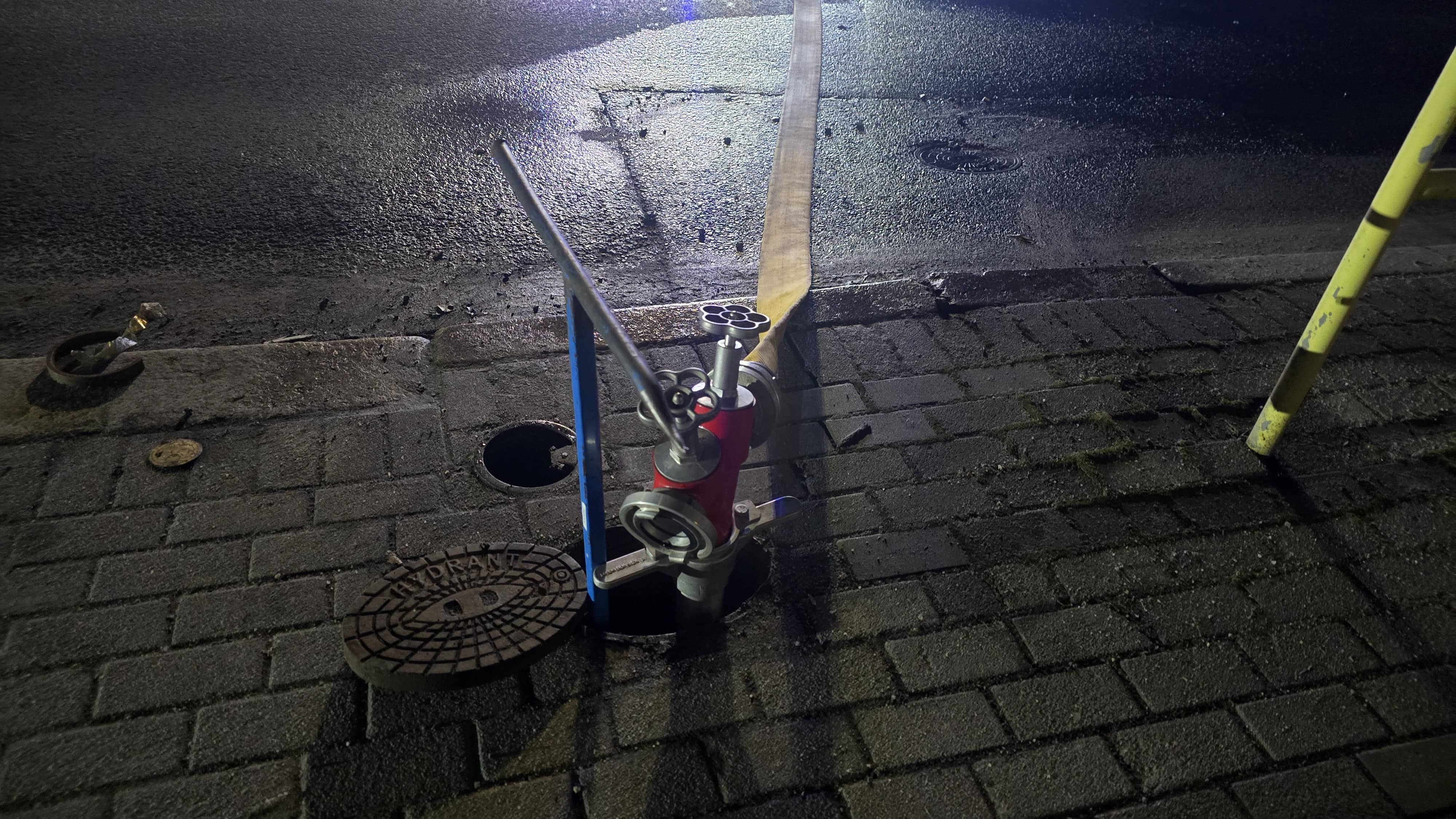 Rozszczelnienie sieci gazowej. Ewakuacja mieszkańców!