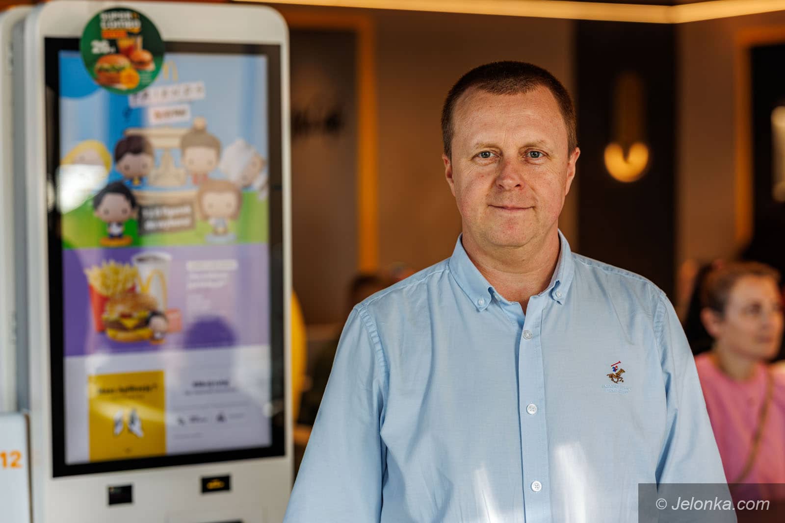 Kultowi „Przyjaciele” w McDonald’s w Jeleniej Górze! Tylko do niedzieli
