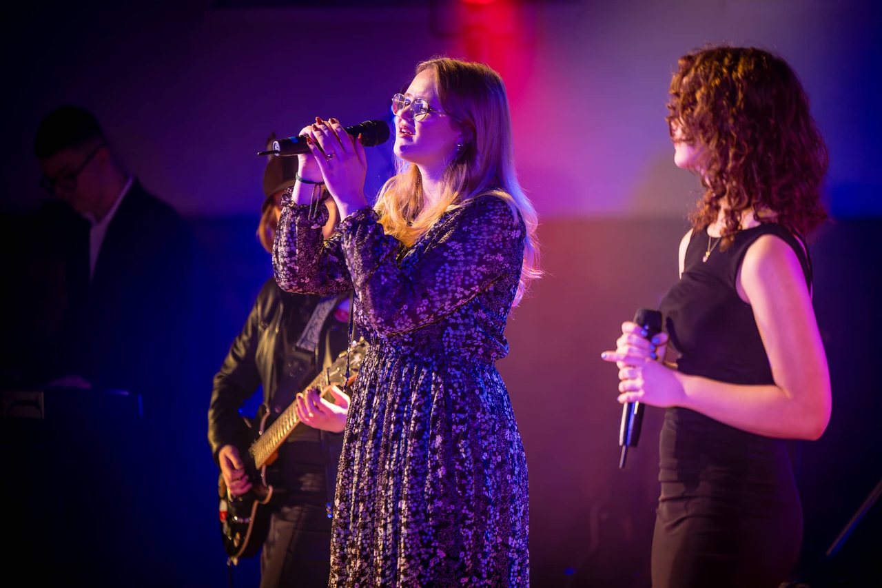 Magia „Żeromwood”: 17. Koncert Charytatywny w I LO w Jeleniej Górze