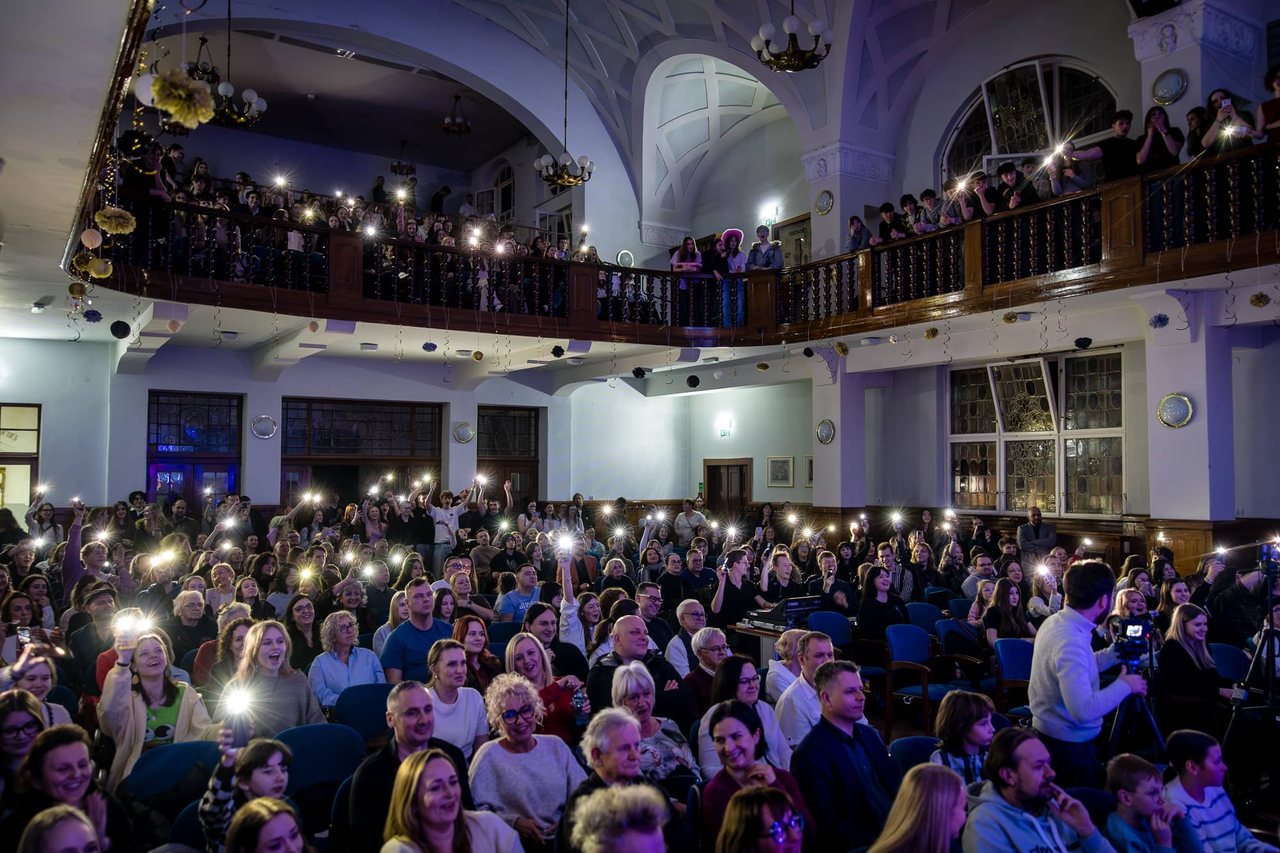 Magia „Żeromwood”: 17. Koncert Charytatywny w I LO w Jeleniej Górze