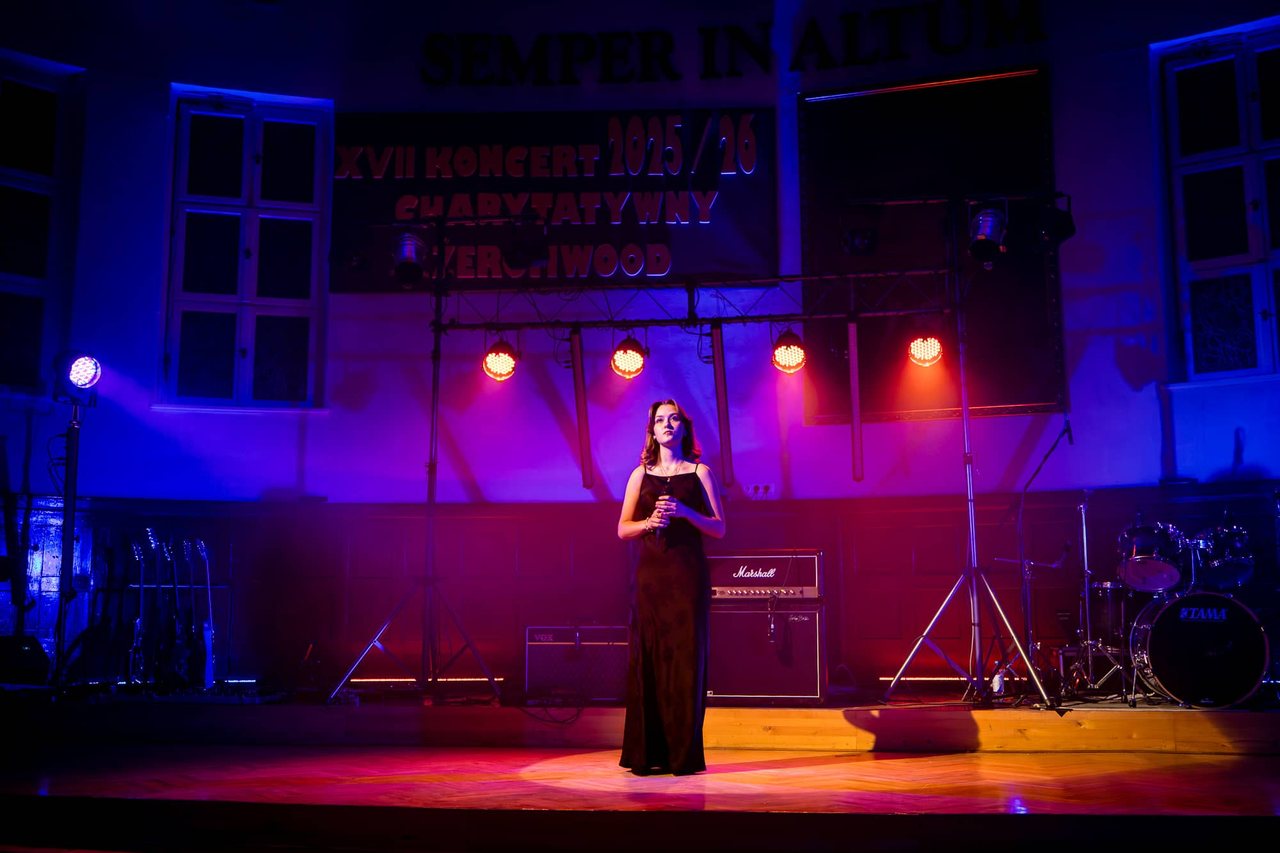 Magia „Żeromwood”: 17. Koncert Charytatywny w I LO w Jeleniej Górze