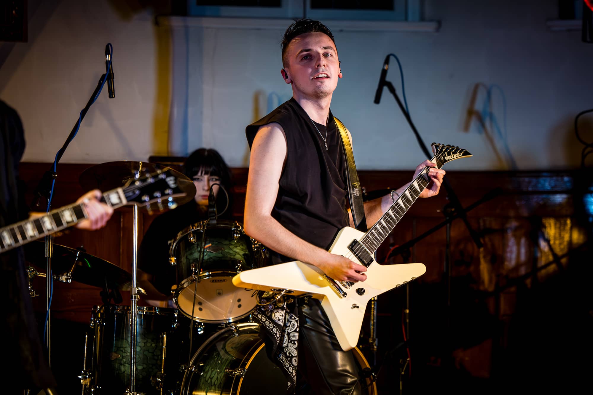 Magia „Żeromwood”: 17. Koncert Charytatywny w I LO w Jeleniej Górze