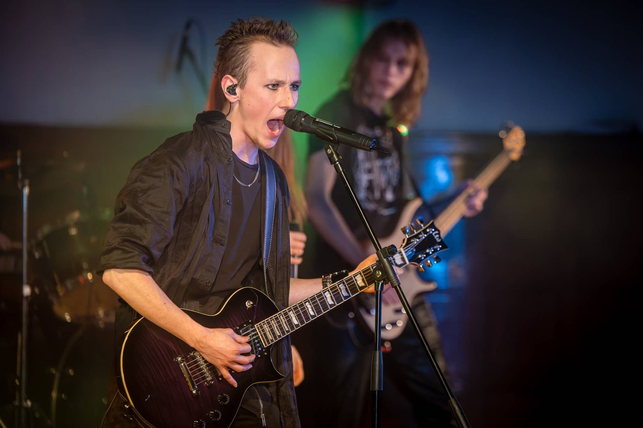 Magia „Żeromwood”: 17. Koncert Charytatywny w I LO w Jeleniej Górze