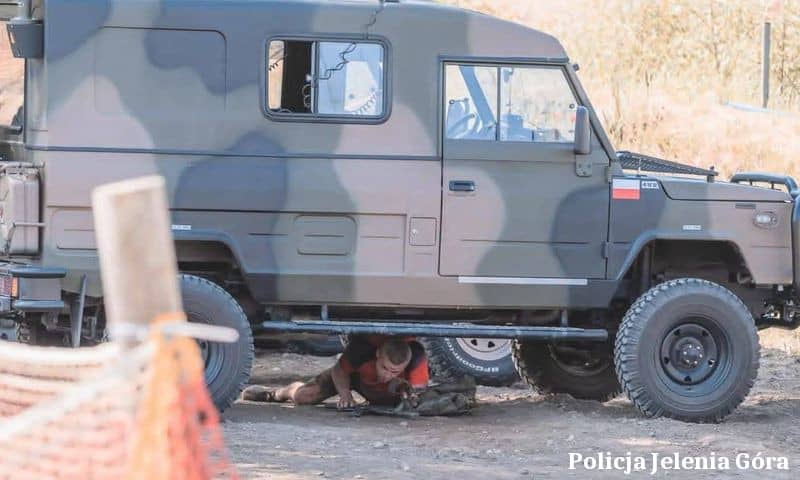 Policjant łączy służbę z ekstremalnym bieganiem