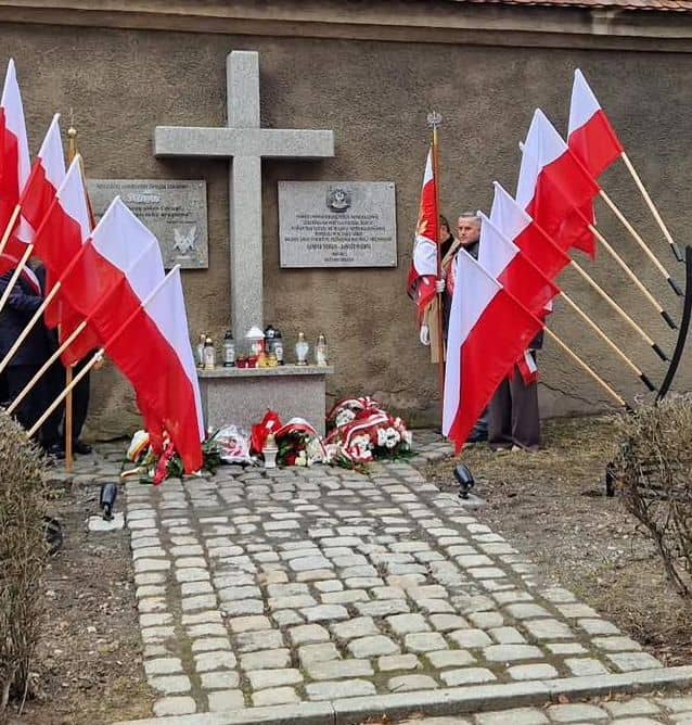 Hołd dla Żołnierzy Wyklętych w Jeleniej Górze