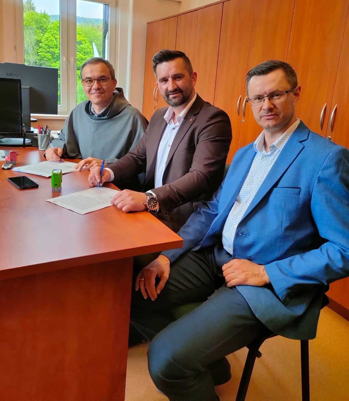 Rusza remont wieży i dachu kościoła