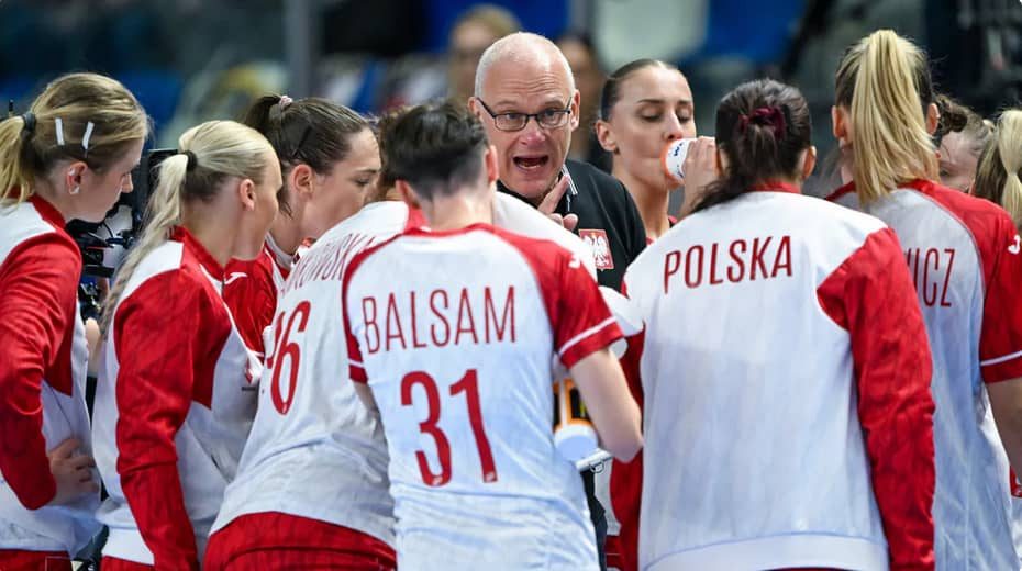 Biało–czerwone z naszą Natalią w kadrze rozbijają Słowację