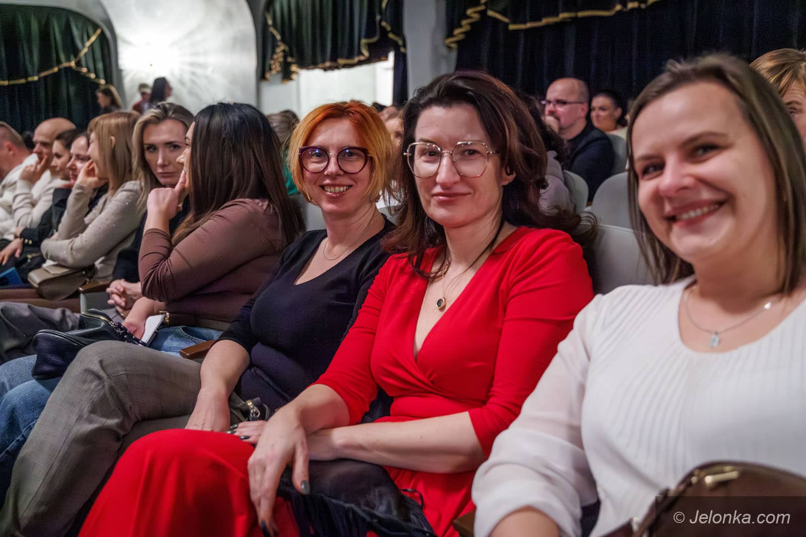 Panie Tomku, proszę przekazać mamie i tacie, aby pozwolili mi dokończyć zdanie