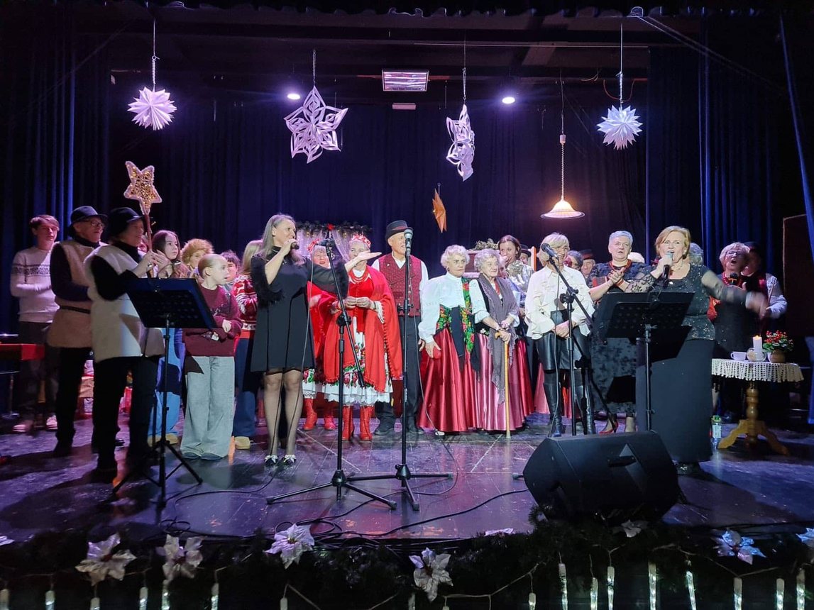 Noworoczne kolędowanie w Mysłakowicach