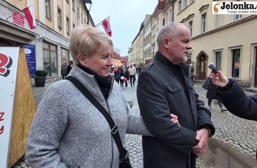 Czy flaga Polski została wywieszona?