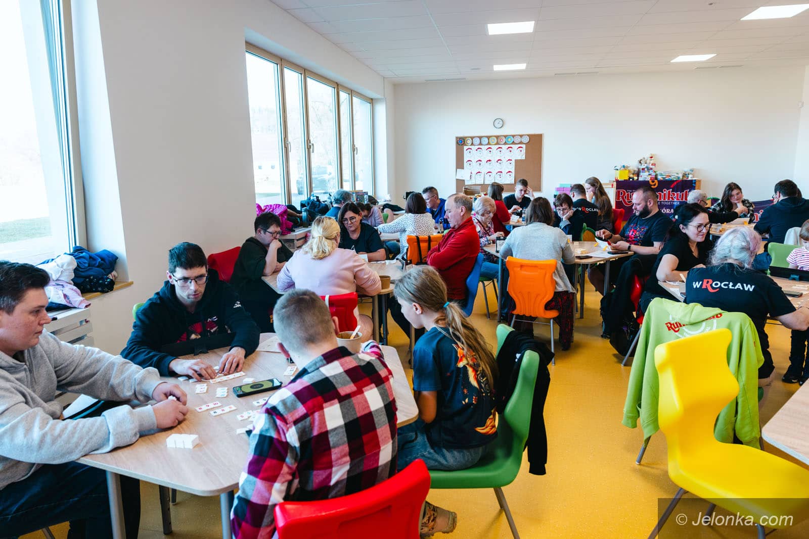 Zacięta walka, pierwsze mistrzostwa przeszły do historii