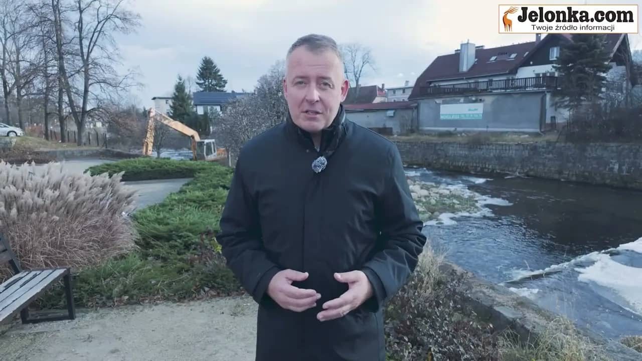 Trwa czyszczenie Kamiennej w Piechowicach