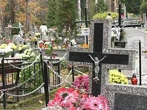 Dzień "Wszystkich Świętych" - fotoreportaż