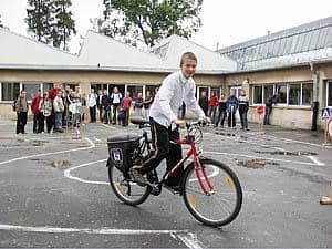 Akcja Straży Miejskiej w Szkole Rzemiosł Artystycznych
