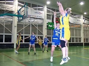 AZS Kolegium Karkonoskie - Kania Toruń - relacja i foto z meczu koszykówki