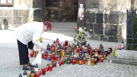 Jeleniogórzanie składają hołd Ojcu Świętemu [cz.2]