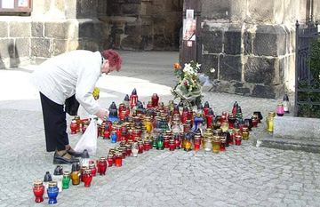 Jeleniogórzanie składają hołd Ojcu Świętemu [cz.2]