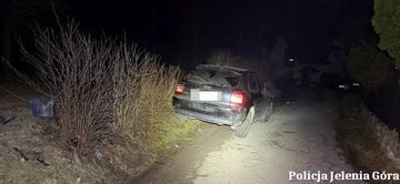 Pijany kierowca z zakazem uciekał przed policją. Zatrzymano także agresywnych pasażerów