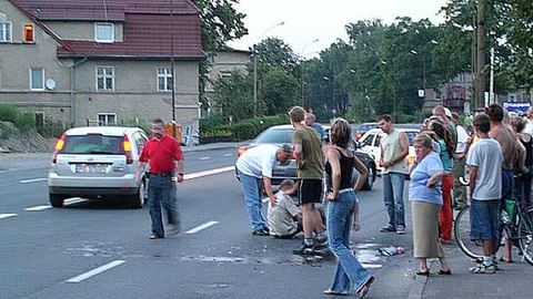 Potrącił pieszego - relacja z wypadku