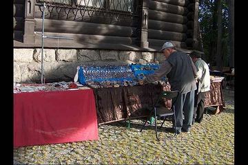 Giełda minerałów w Parku Zdrojowym